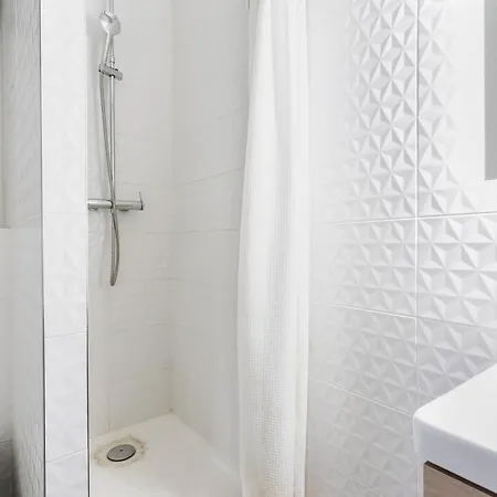 Maison V L 1br Close To Luxembourg Garden * Parigi