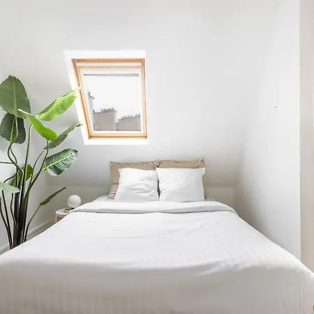 Maison V L 1br Close To Luxembourg Garden Appartamento